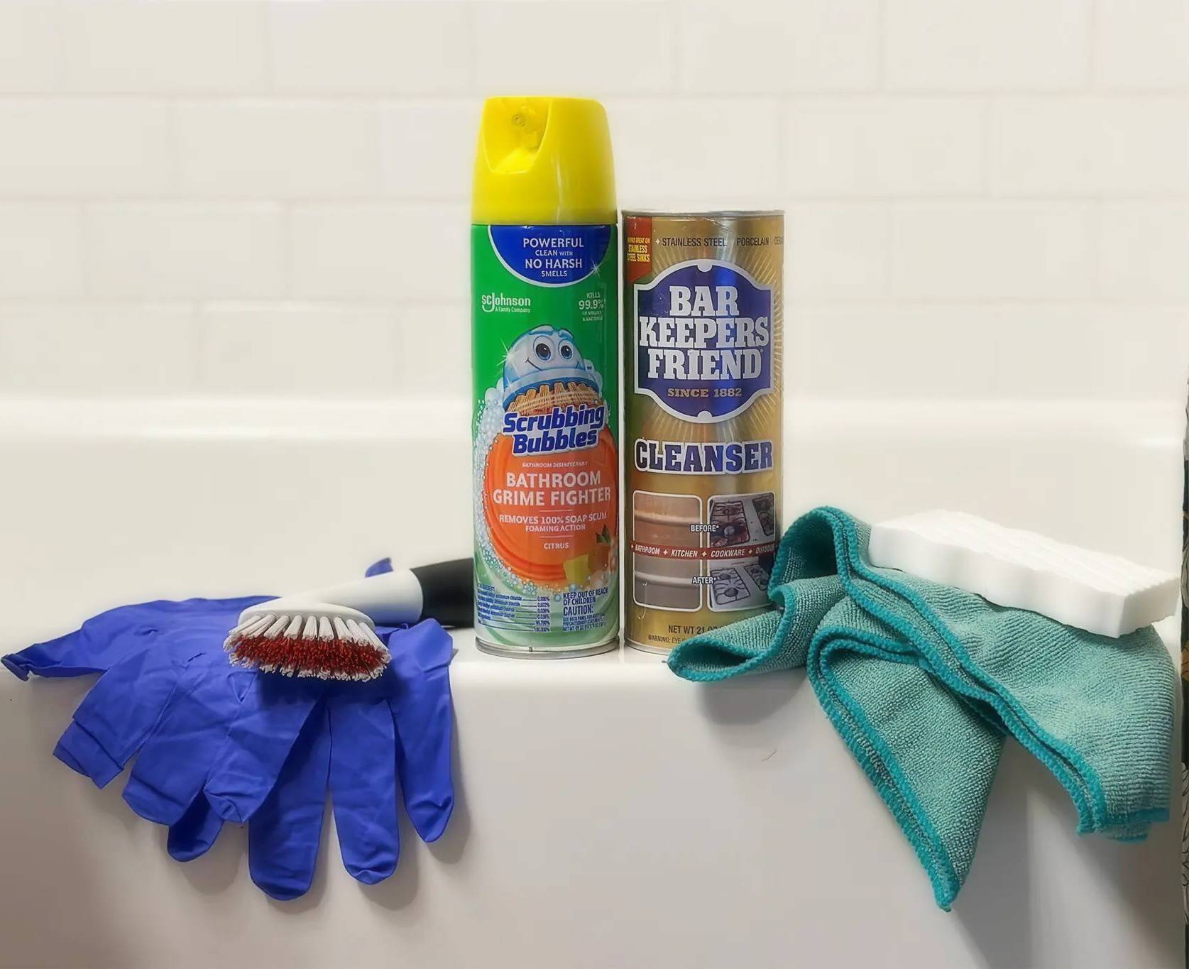 Чем чистить акриловую ванну, чтобы она служила долго и сохраняла блеск - Фото: nytimes.com