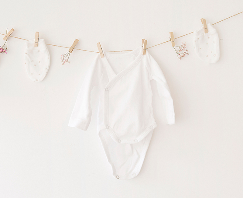 Как отбелить пожелтевшие белые вещи в домашних условиях - фото 6