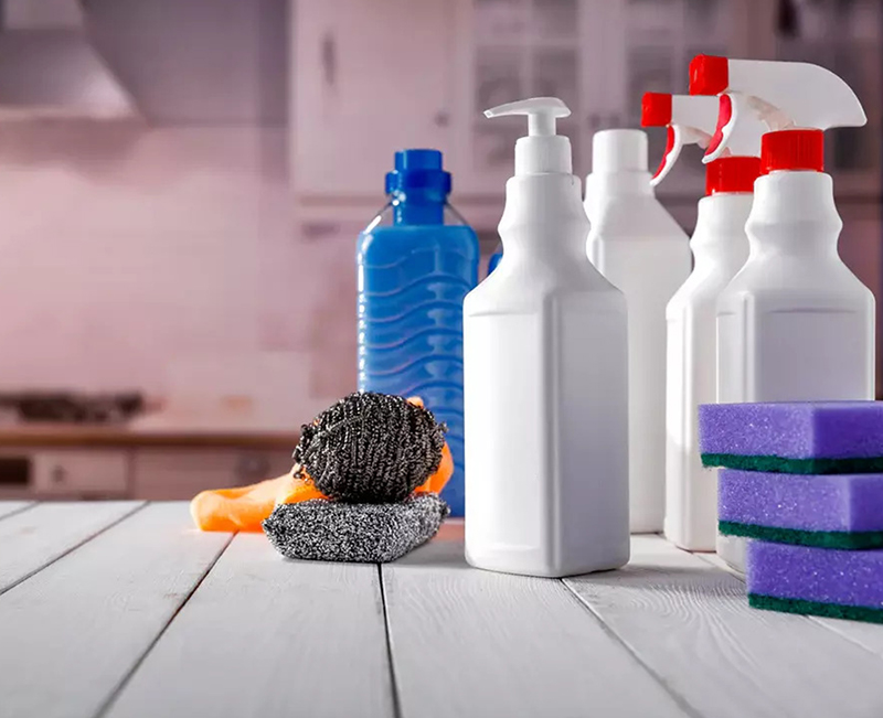 Чем отличаются чистящие, обеззараживающие и дезинфицирующие средства - фото 1