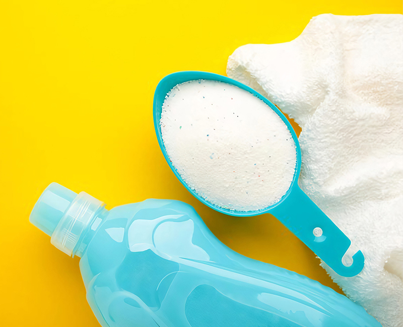 Как отбелить пожелтевшие белые вещи в домашних условиях - фото 1